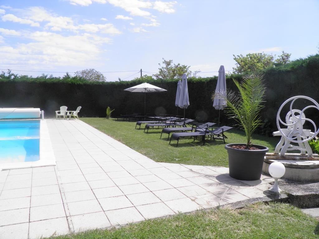 Chambres D'Hotes La Vigneronne Senouillac Екстериор снимка